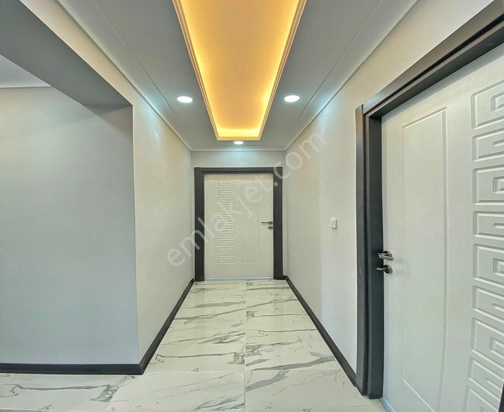 Bahçeşehire Komşu 2+1 Ve 3+1 Kalan Son 3 Fırsat Satılık Daire ! - Görsel 9