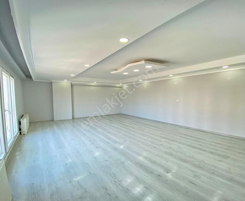 Bahçeşehire Komşu 2+1 Ve 3+1 Kalan Son 3 Fırsat Satılık Daire ! - Görsel 23