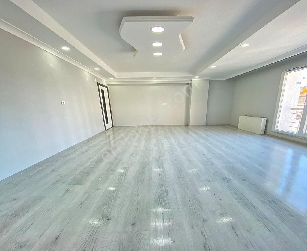 Bahçeşehire Komşu 2+1 Ve 3+1 Kalan Son 3 Fırsat Satılık Daire ! - Görsel 27