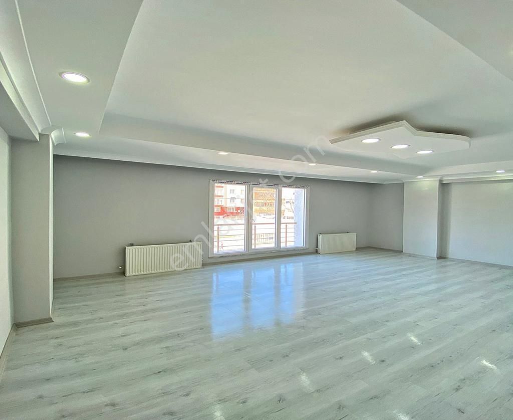 Bahçeşehire Komşu 2+1 Ve 3+1 Kalan Son 3 Fırsat Satılık Daire ! - Görsel 22