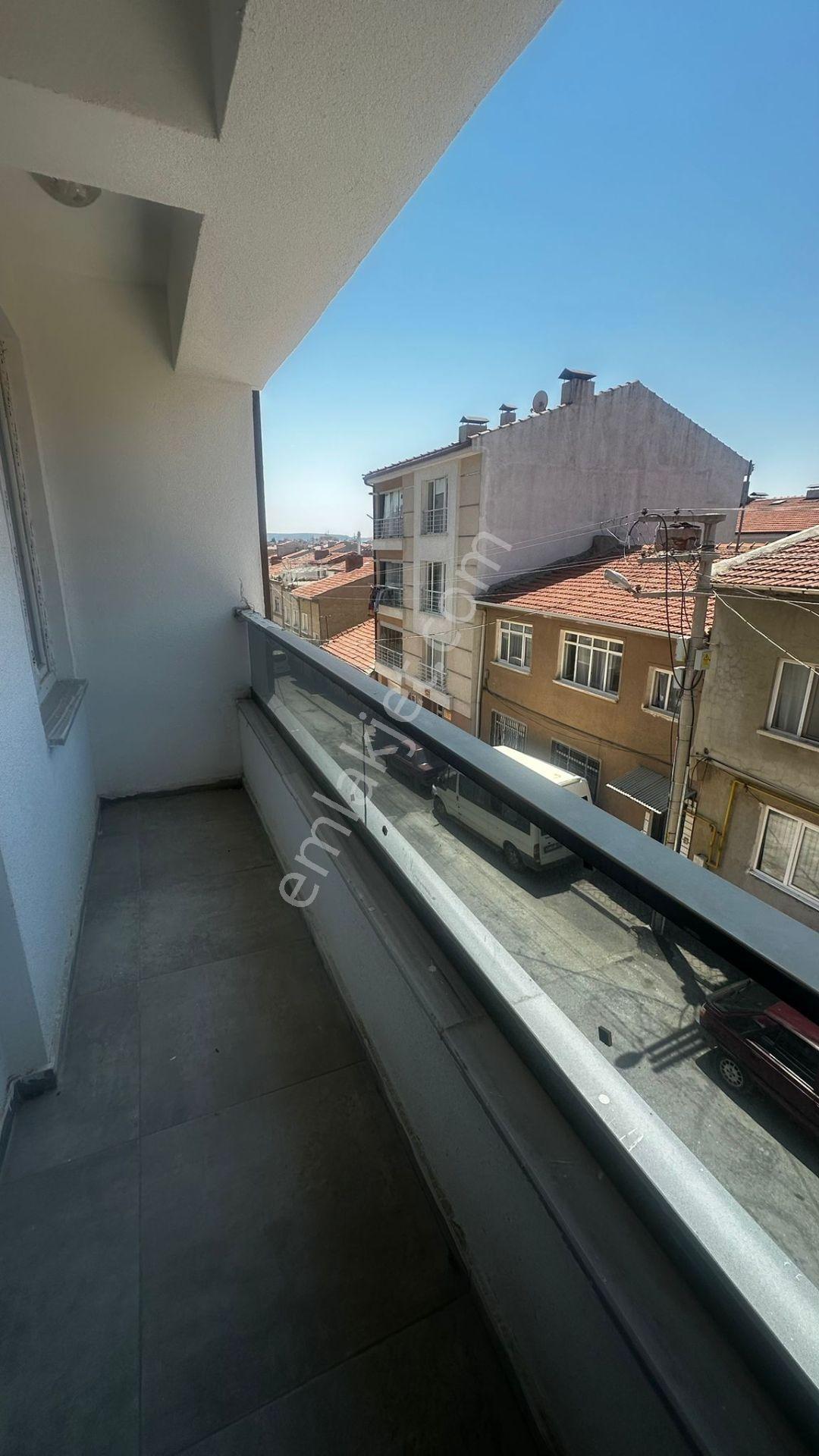 Şirintepe Mahallesinde Yayla Caddesi Yakını Satılık 2+1 Daireler - Görsel 6
