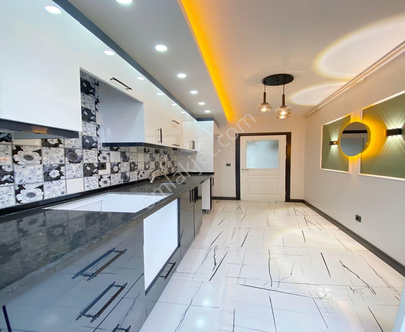 Sıcak Atmosfer Kaliteli Daireler Yeni 2+1 Kapalı Mutfak Oturuma Hazır Krediye Uygun Satılık Daire - Görsel 15