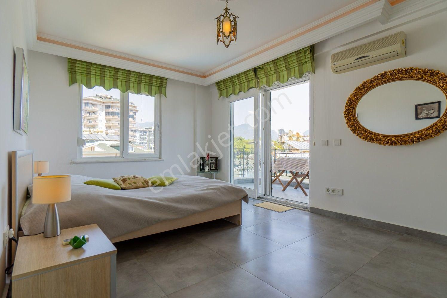 Alanya Cikcilli’de Deniz Ve Şehir Manzaralı 3+1 Çatı Dubleks - Görsel 19