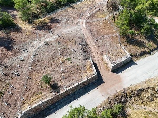 Menderes Turyap'tan Çatalca'da 400m² Hisse Tapulu Tarla