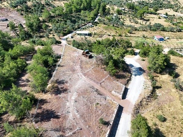 Menderes Turyap'tan Çatalca'da 400m² Hisse Tapulu Tarla - Görsel 2