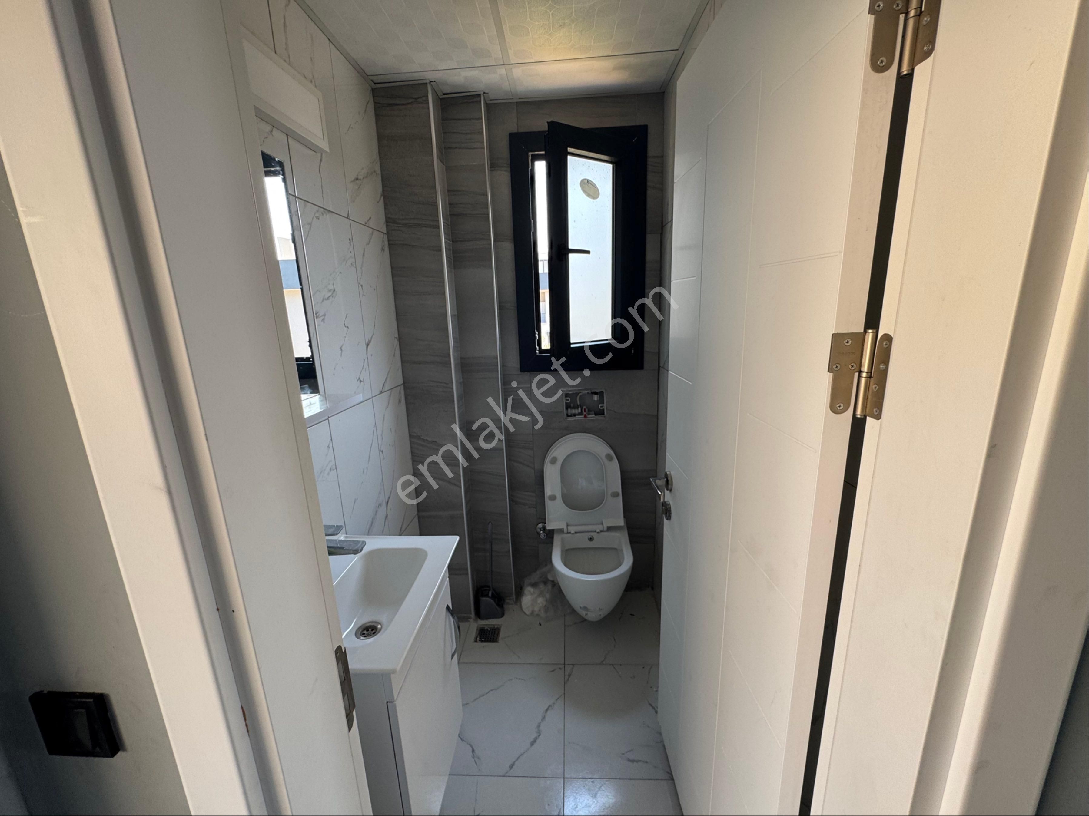 Çandarlı Bağyeri Evlerinde Satılık Havuzlu Tripleks Villa - Görsel 31