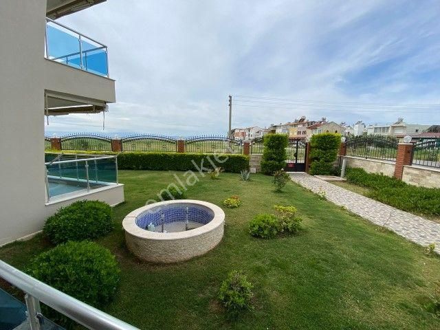 Gümüldürde Site İçinde Denize Sıfır 2+1 Eşyalı Satılık Daire