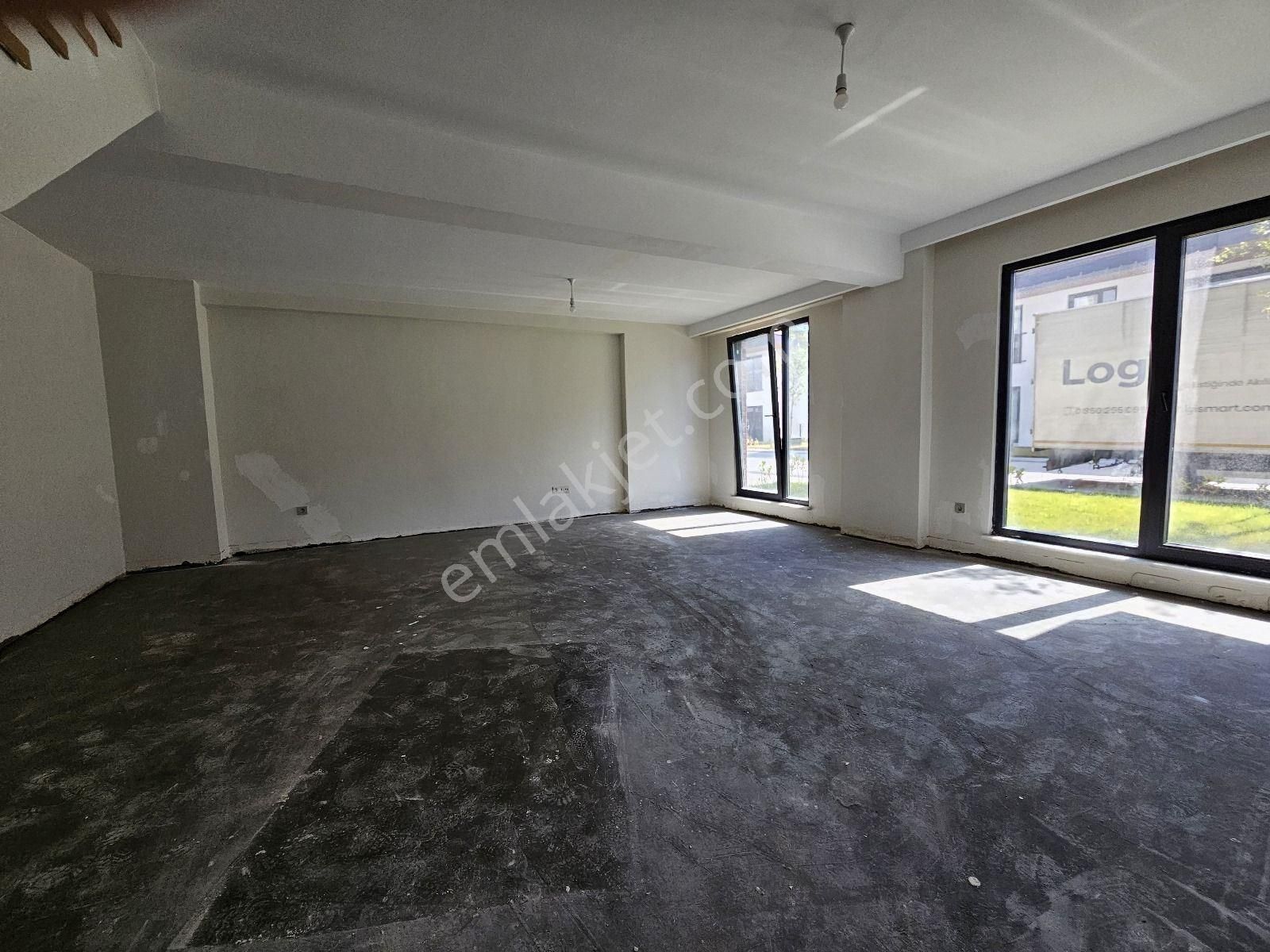 Bahçeşehir Vadi Evleri 1. Etap | Teras + Bahçeli Dubleks Daire - Görsel 13