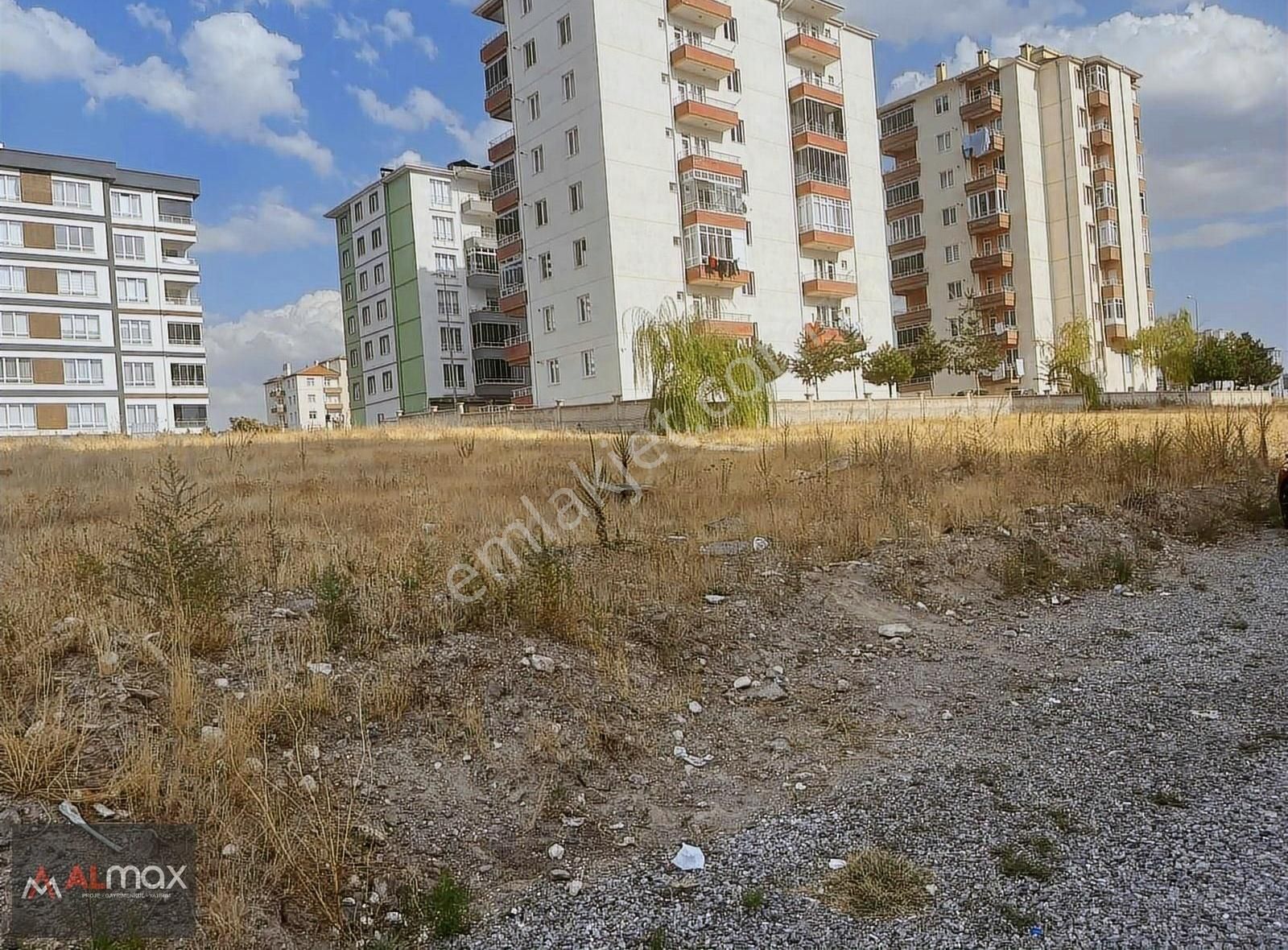 Bahçelievler Mah De Satılık Yanyana Konut 395 Ada1/ve6parseller