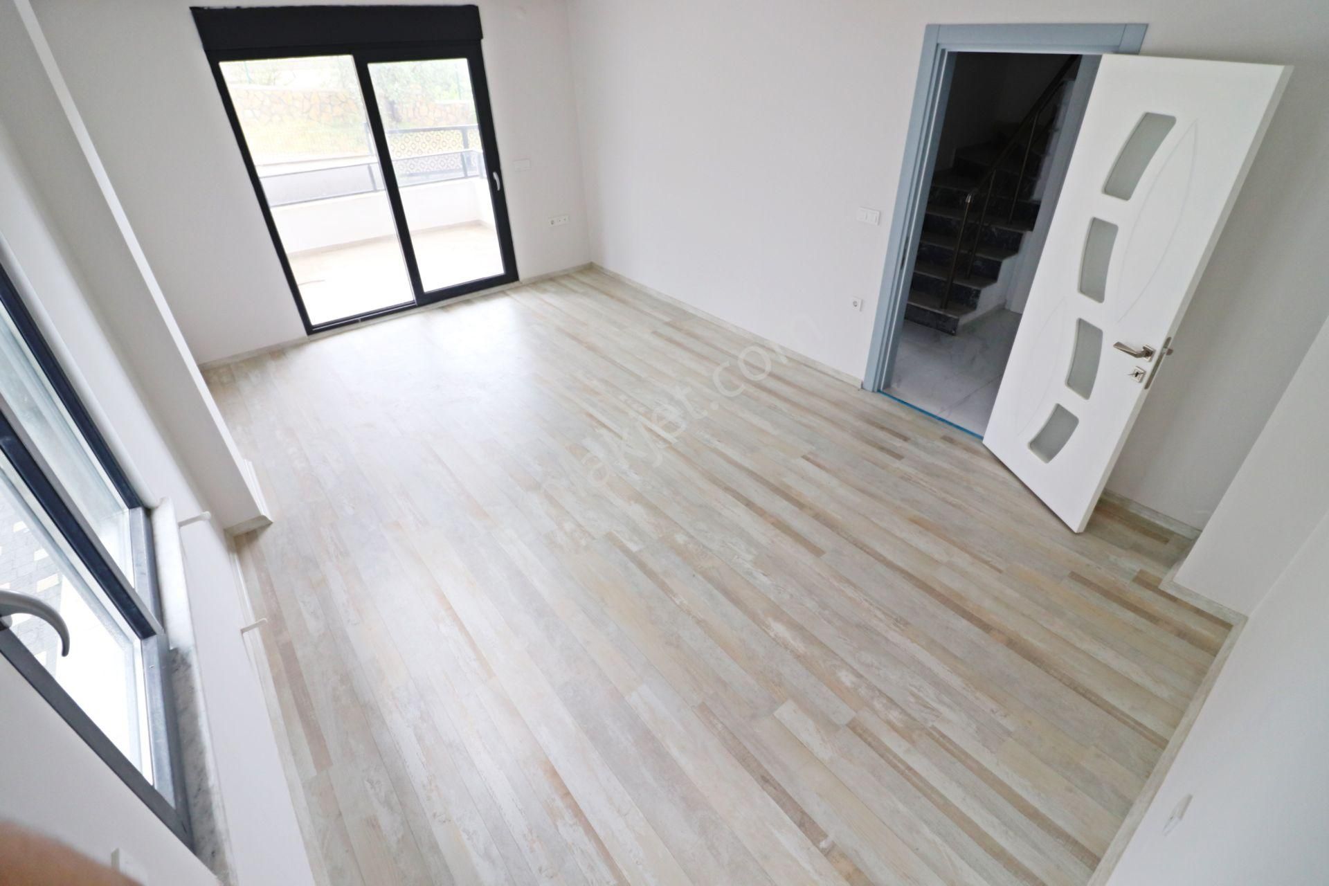 Irmaksudan Altınoluk Ta Deniz Ve Doğa Manzaralı 4+1 Villa - Görsel 32