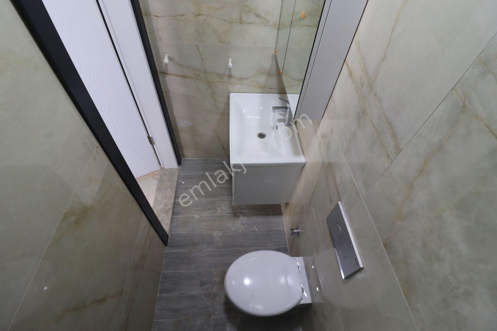 Irmaksudan Güre De Çift Teras Bahçeli Satılık 4+1villa - Görsel 16