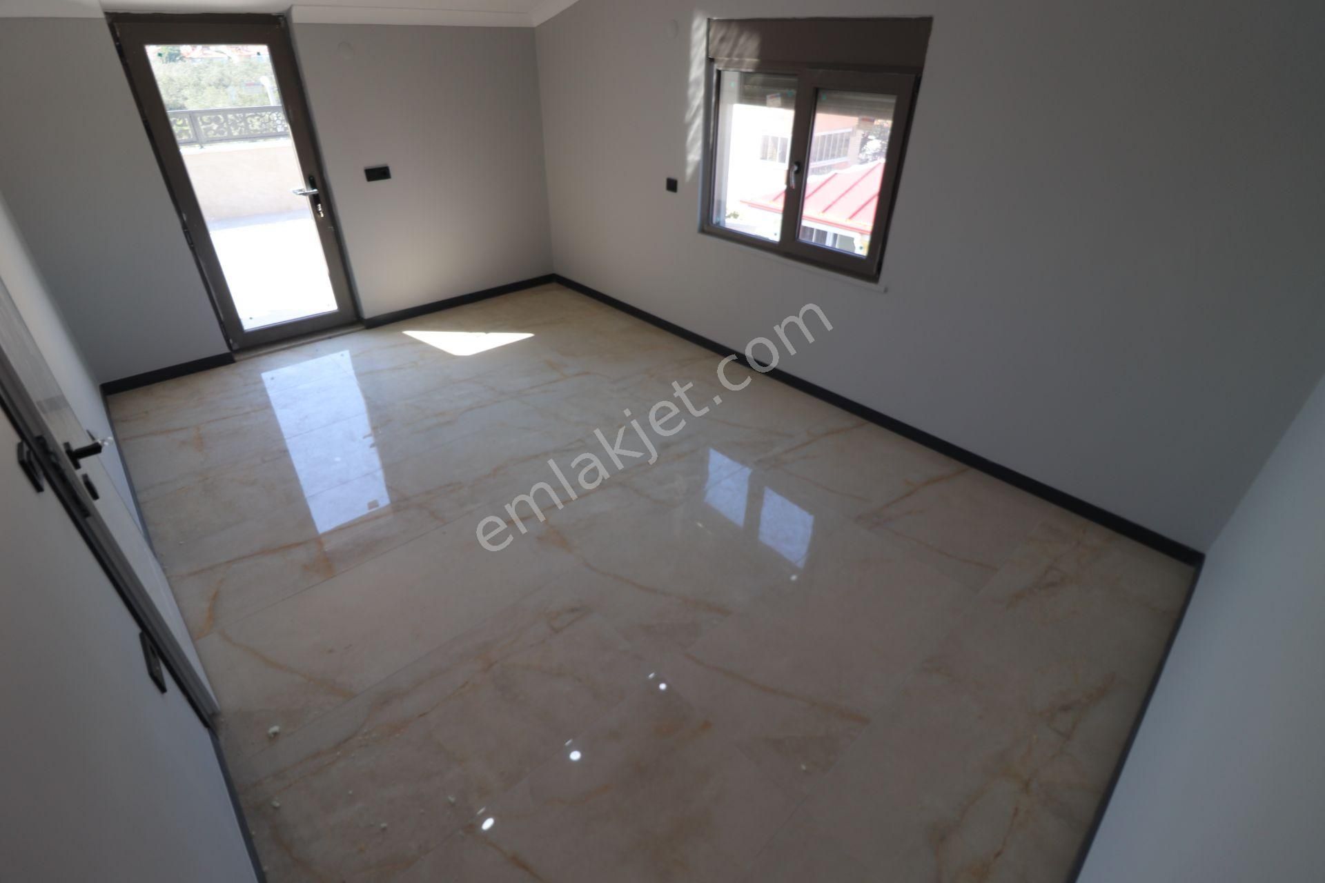 Irmaksudan Güre De Çift Teras Bahçeli Satılık 4+1villa - Görsel 31