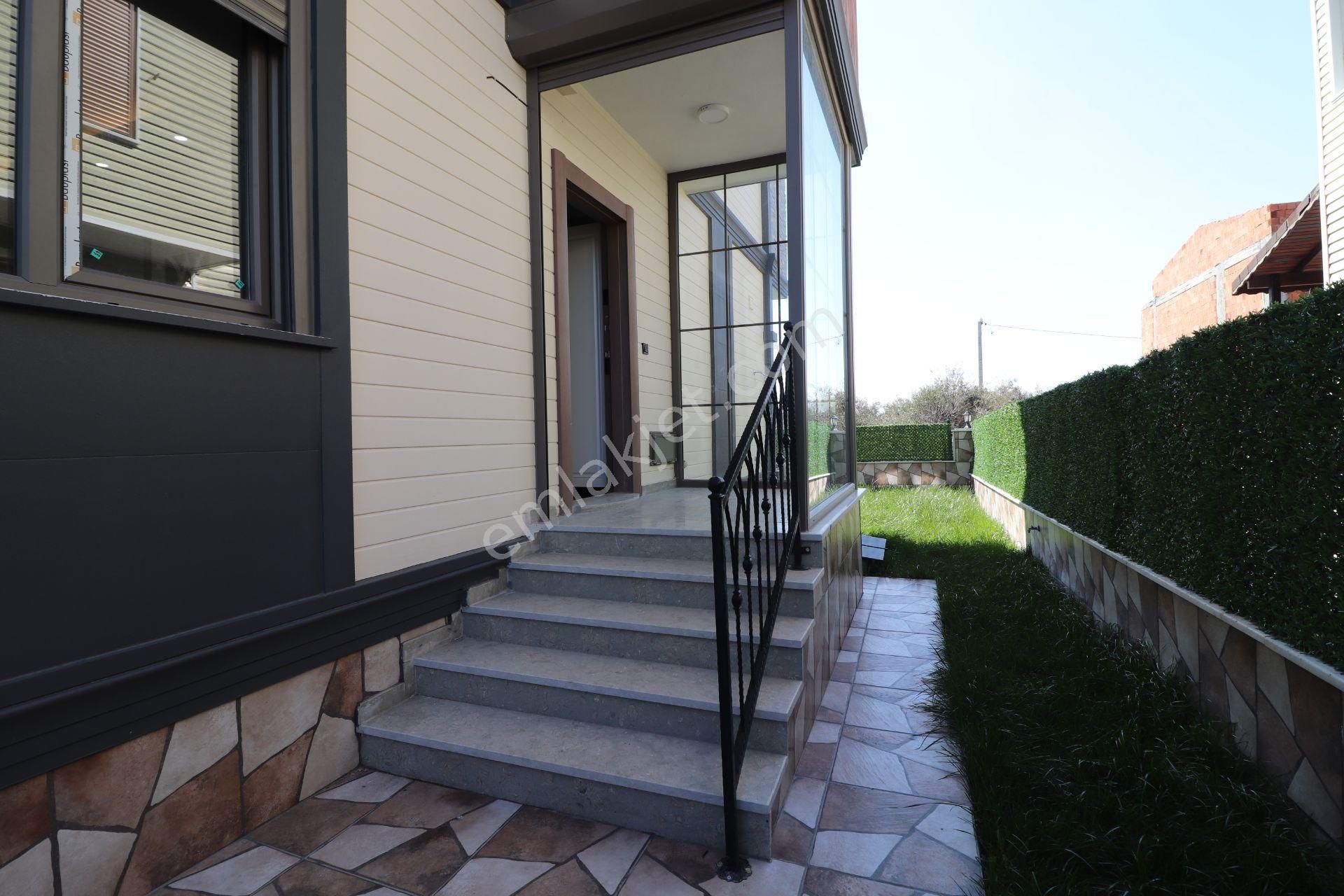 Irmaksudan Güre De Çift Teras Bahçeli Satılık 4+1villa - Görsel 34