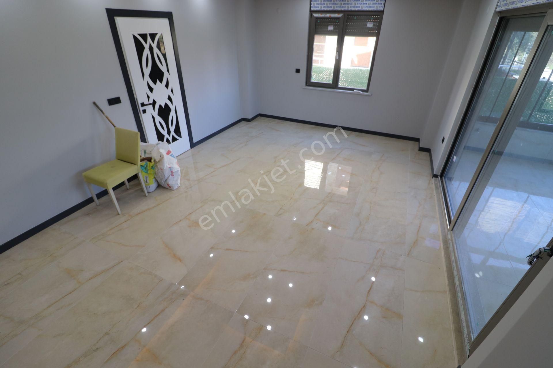 Irmaksudan Güre De Çift Teras Bahçeli Satılık 4+1villa - Görsel 17