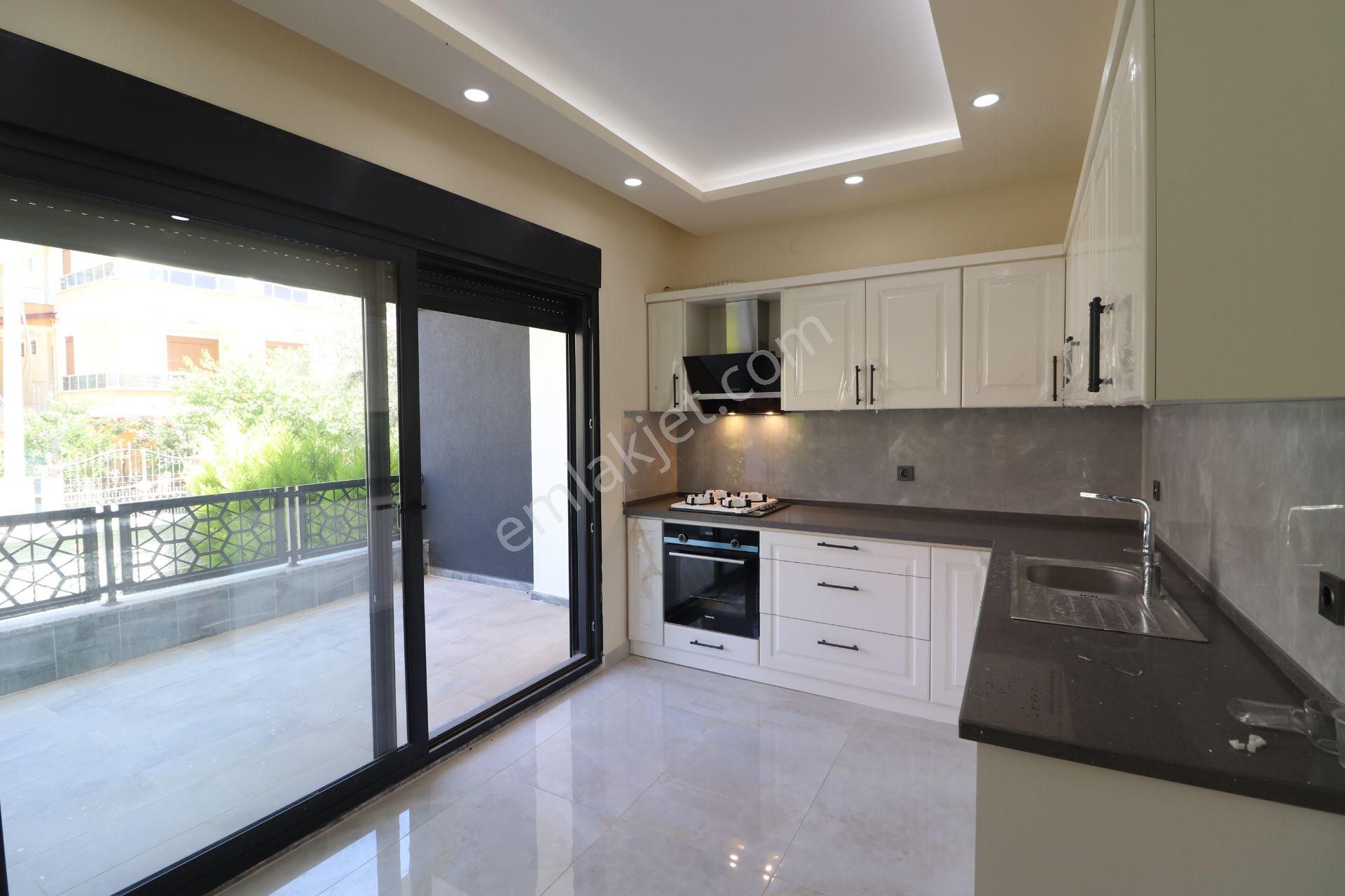 Sakinligin Adresi Egenin Kalbinde Modern Tasarımlı Villa - Görsel 9