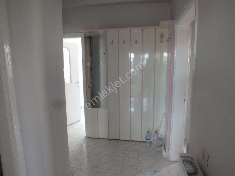 Karaman Ahmet Yesevi Mahallesi 4.kat 125 M2 2+1 Kiralık Daire - Görsel 14