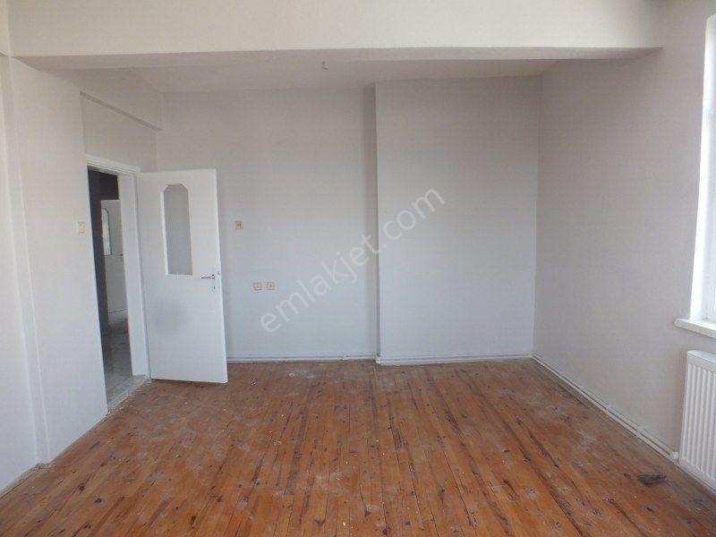 Karaman Ahmet Yesevi Mahallesi 4.kat 125 M2 2+1 Kiralık Daire - Görsel 6