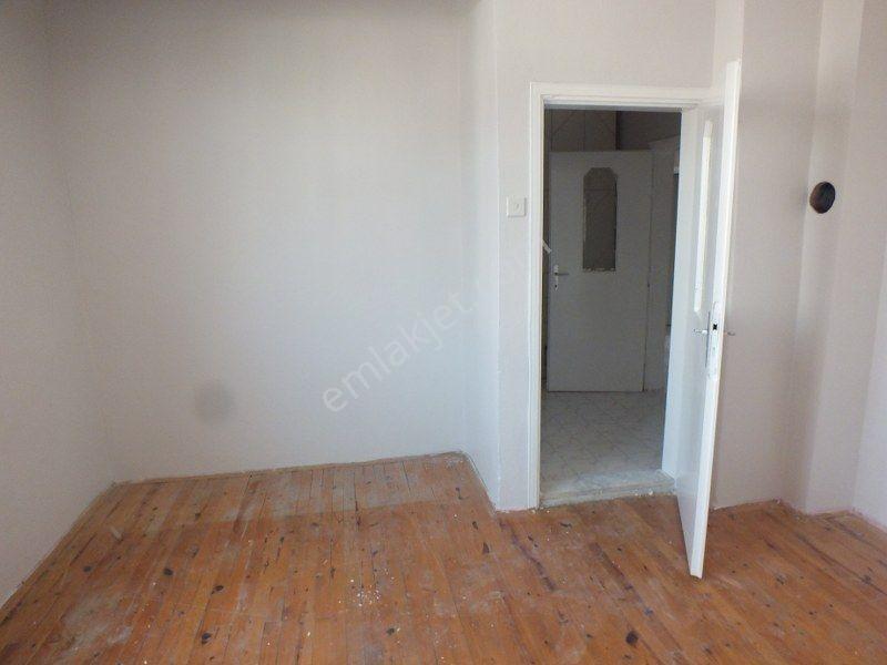 Karaman Ahmet Yesevi Mahallesi 4.kat 125 M2 2+1 Kiralık Daire - Görsel 9