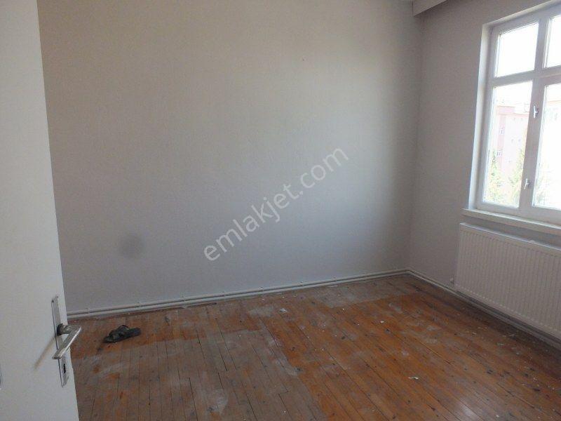 Karaman Ahmet Yesevi Mahallesi 4.kat 125 M2 2+1 Kiralık Daire - Görsel 7