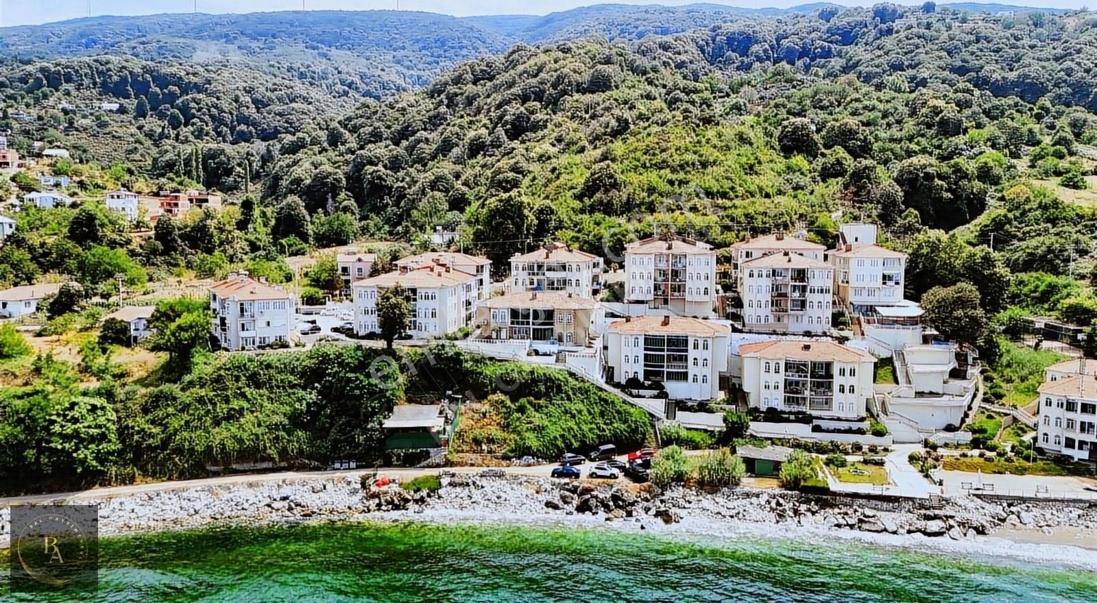 Bal'dan Karacabey Kurşunlu'da 1+1 Satılık Yazlık Daire