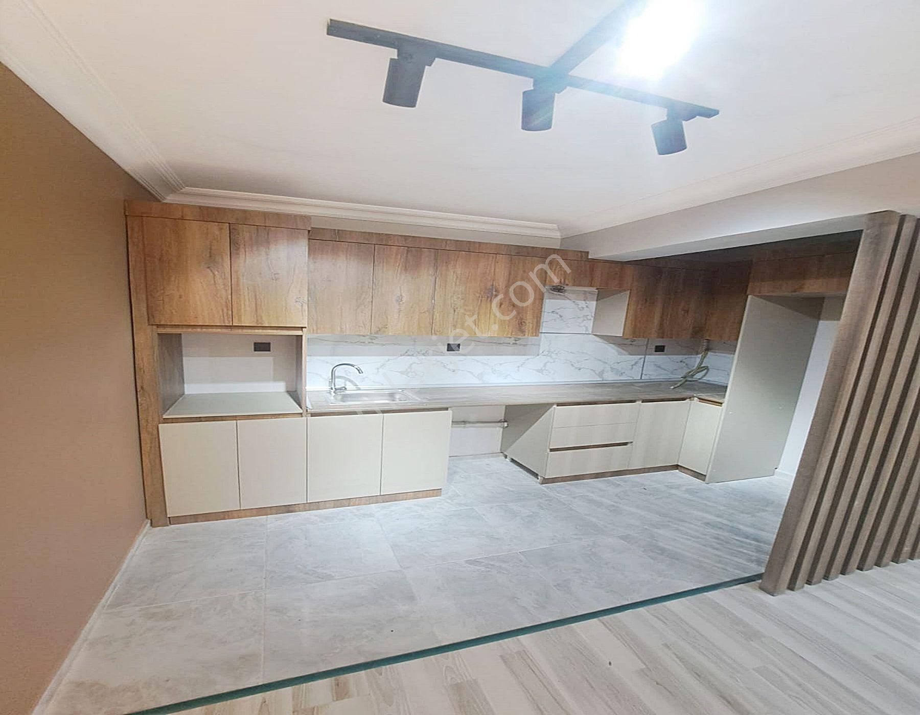 Beylikdüzü Arena'dan Ebeveyn Banyolu 2+1 Satılık Daire!! - Görsel 5