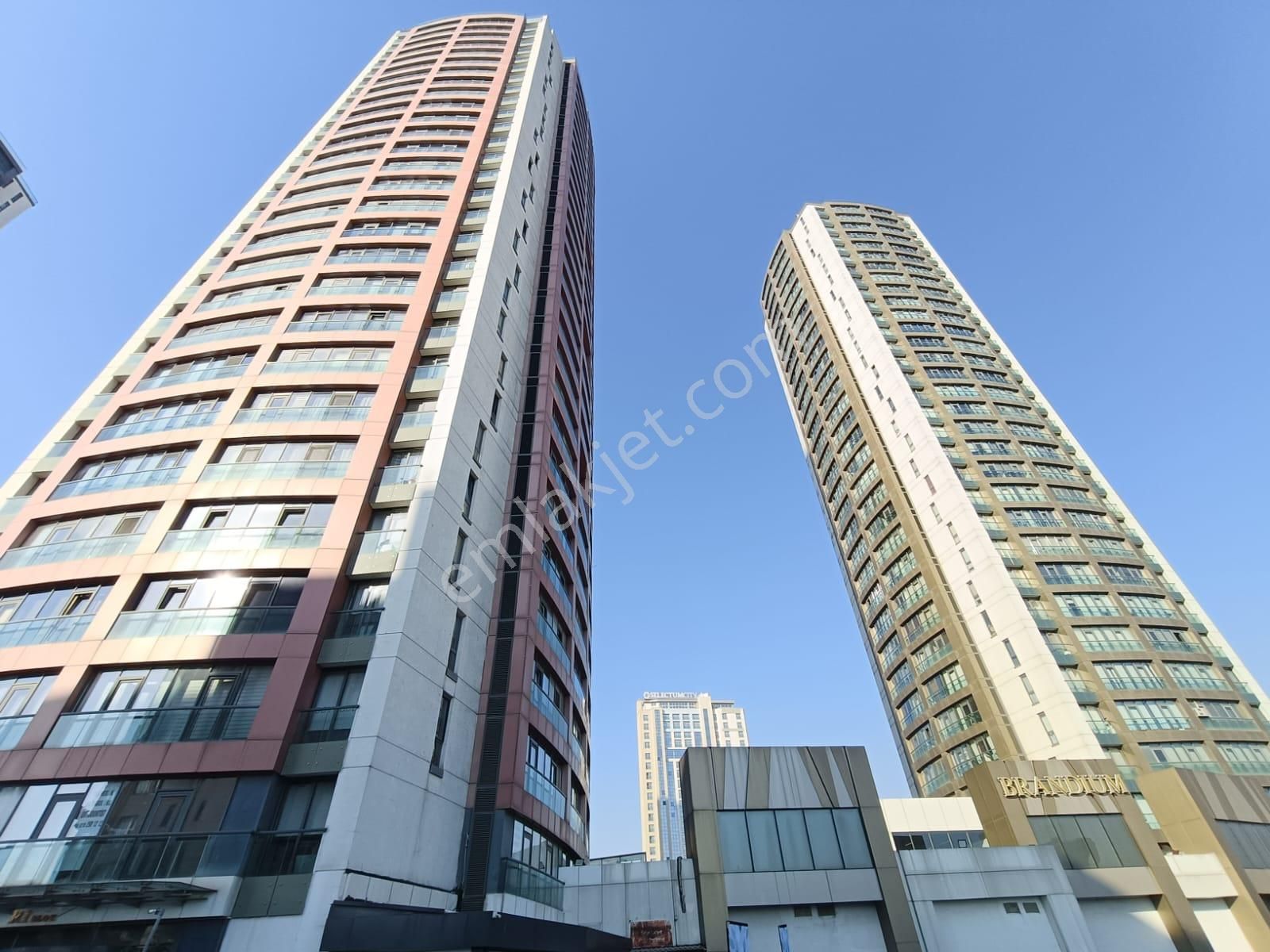 Brandium Residence’da, Yüksek Katta, Eşyalı, Kiralık Boş Daire