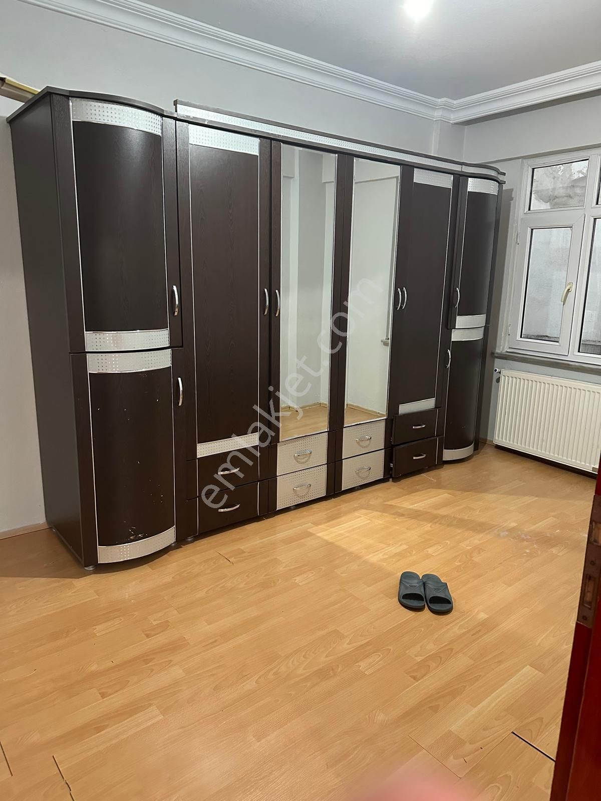 Sultangazi Sultançiftliği Mahallesi Satılık 3+1 Göbek Daire - Görsel 6