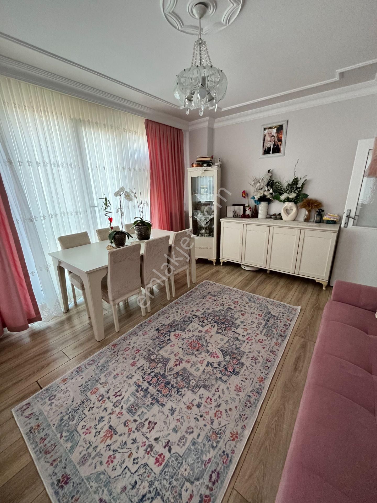 Büyülçekmece Cumhuriyet Mah Yeni Binada Lüks 2+1 Satılık Daire - Görsel 4