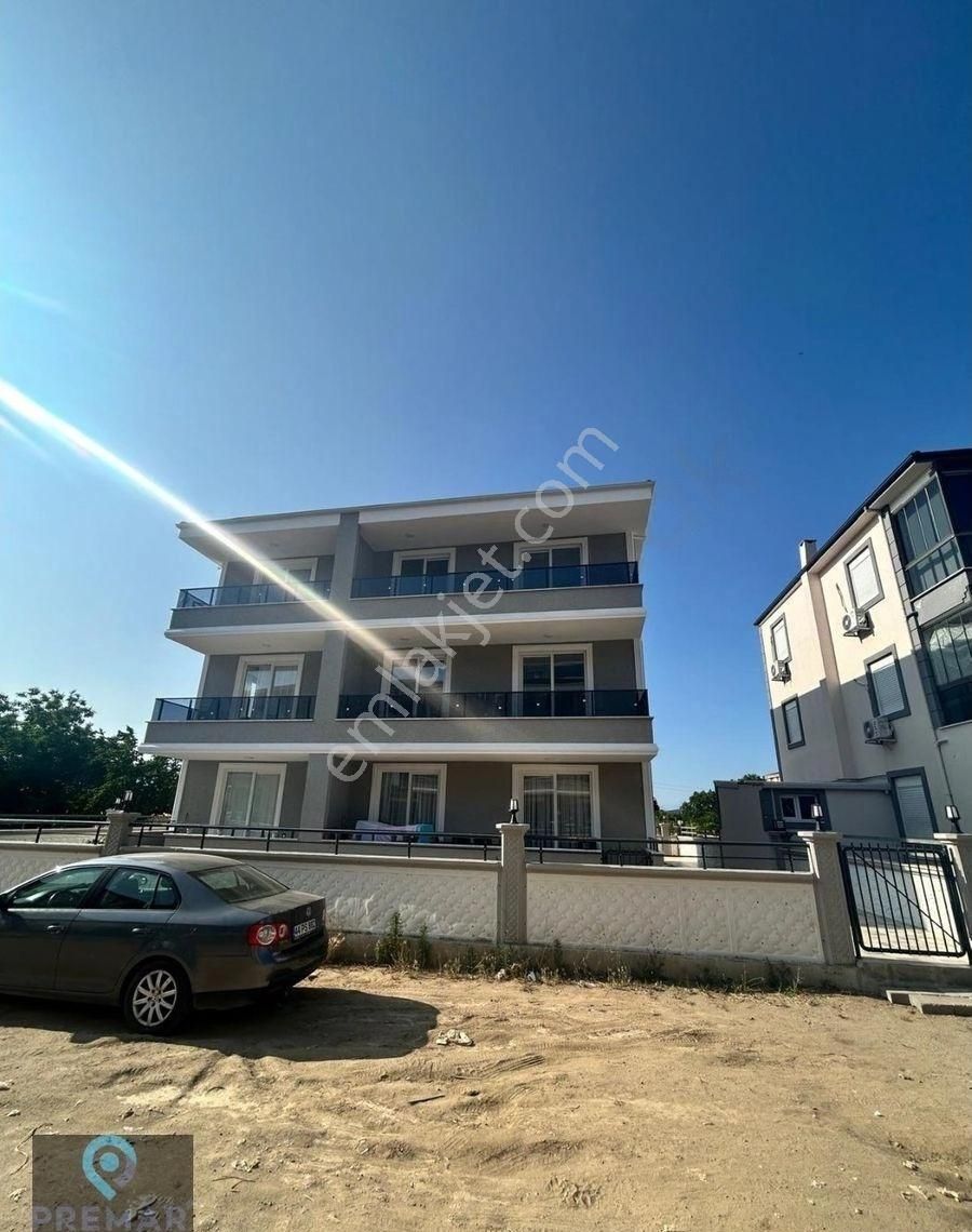Ayvalık Altınova'da 3 Katlı Binanın 2 Katı 2+1 Sıfır Lüks Daire - Görsel 15