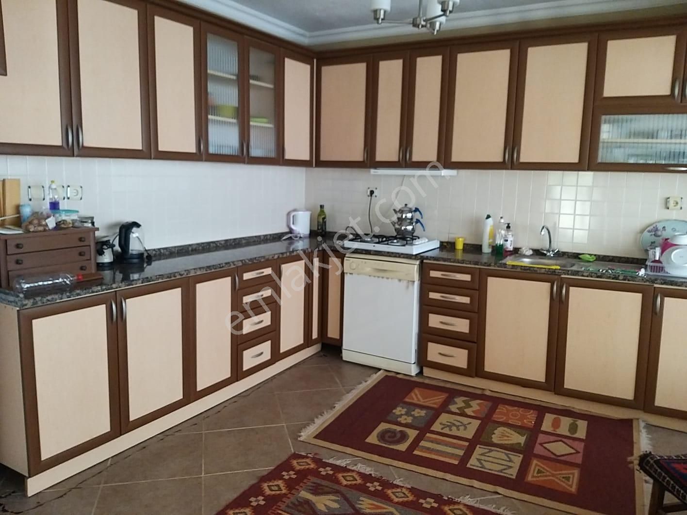 Bal Gayrimenkul-değirmenderede Resmi Kayıtlı 5+1 Villalı Bahçe - Görsel 22