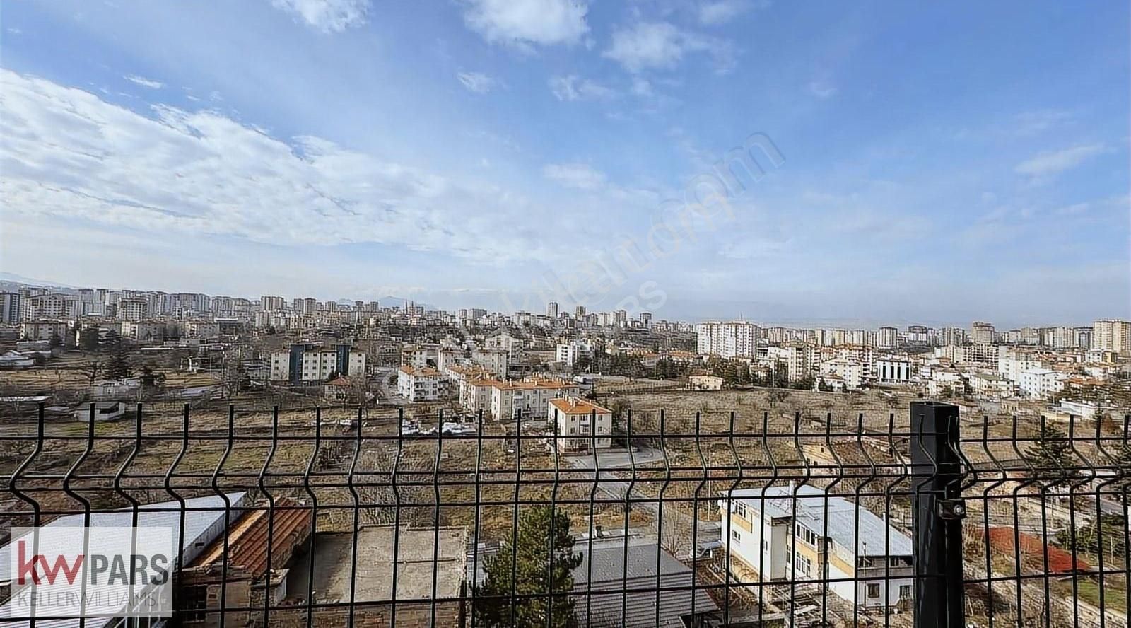 Kiralık Talas'da Panaromik Manzaralı Özel Villa