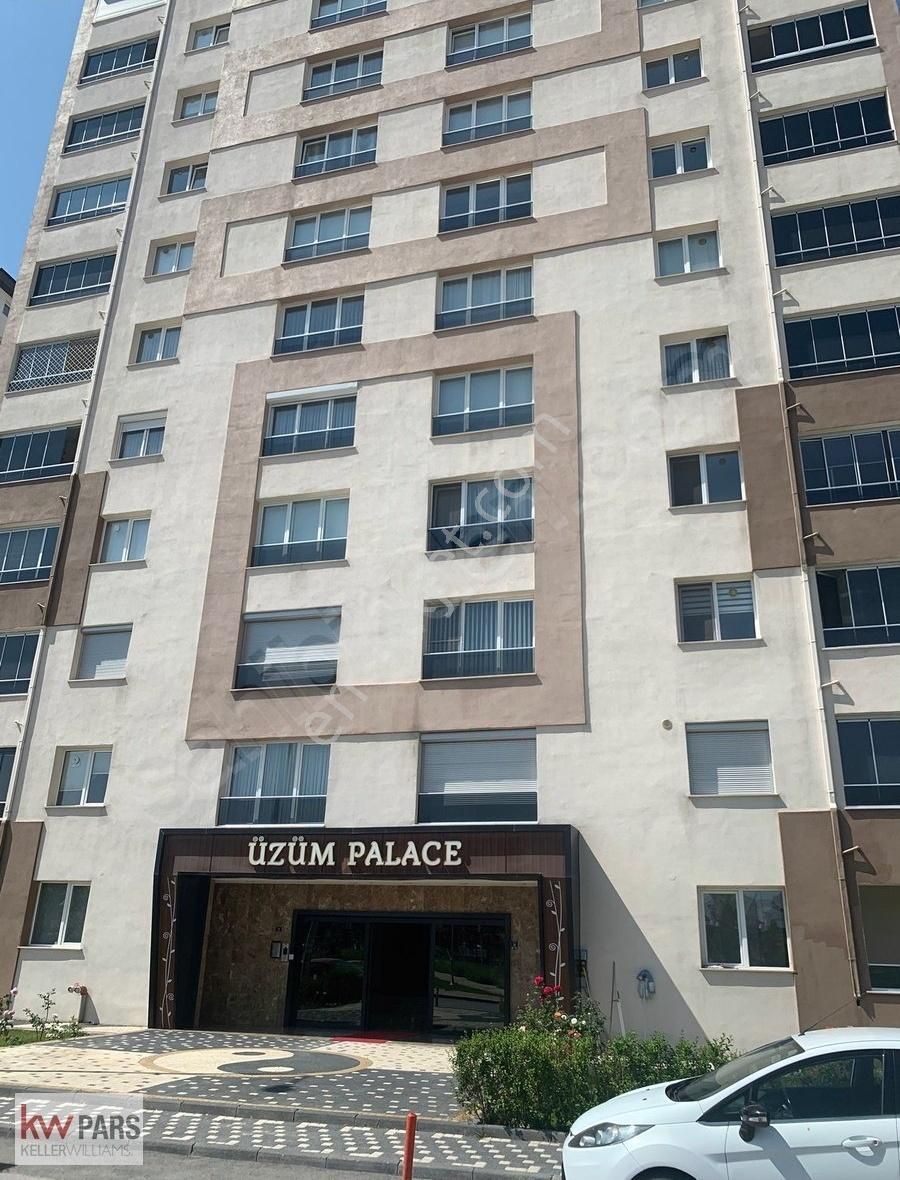 Pervane Bölgesi Üzüm Yapı Kalite Farkıyla Satılık 4+1 Daire