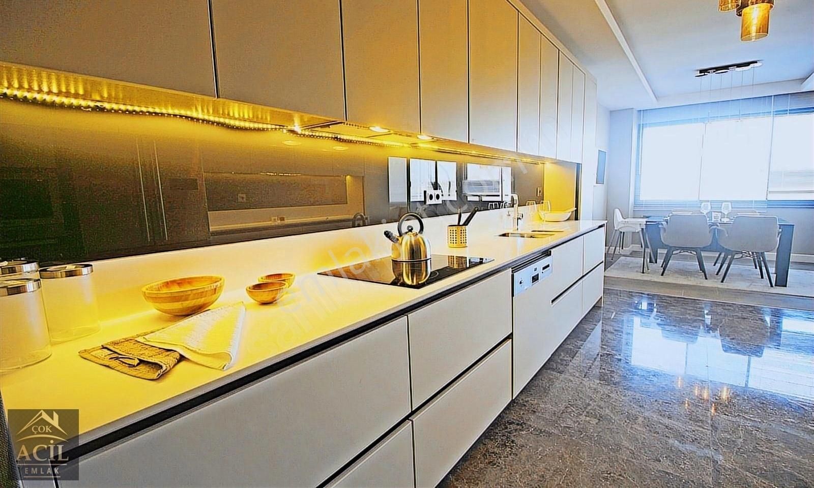 Çok Acil'den Ovalife Sitesi'nde Full Yapılı 3,5+1 Daire!