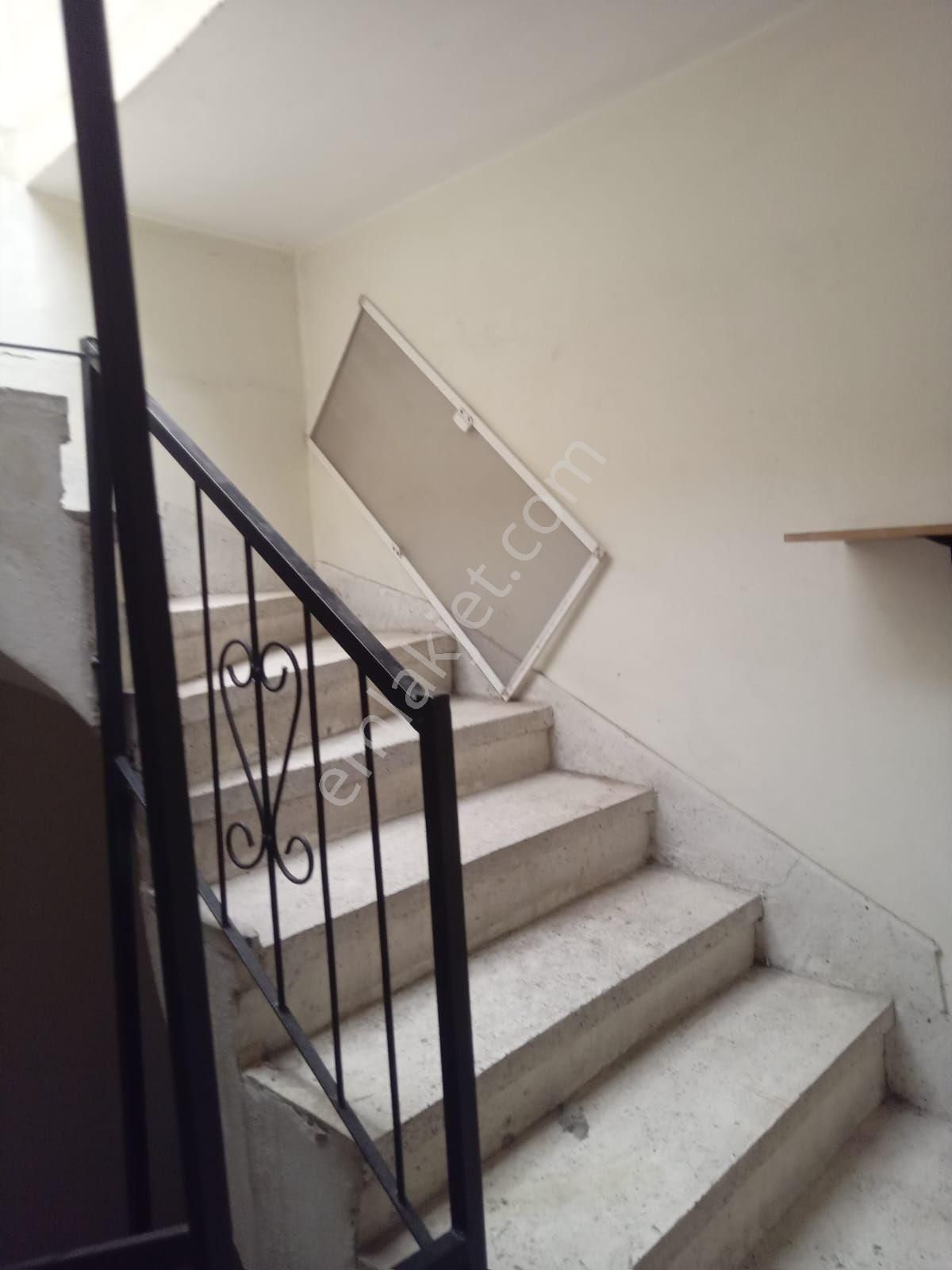 Cevatpaşa Mahallesi Zübeyde Hanım Sokak No 25 Daire Kat 5 Daire 3+1