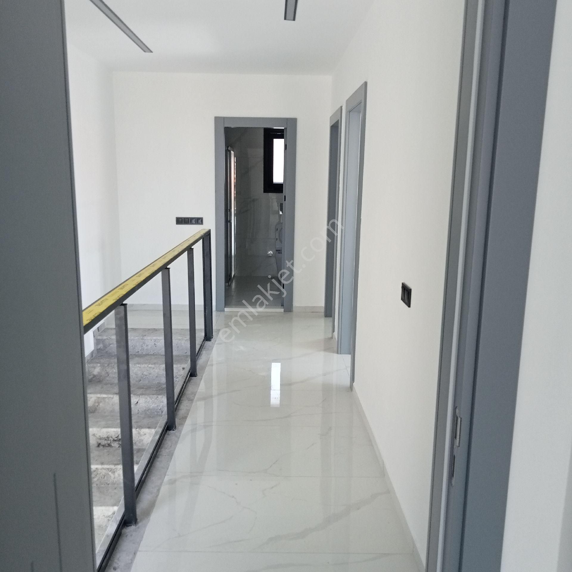 Alaçatı Da Satılık Lüks Villa - Görsel 21