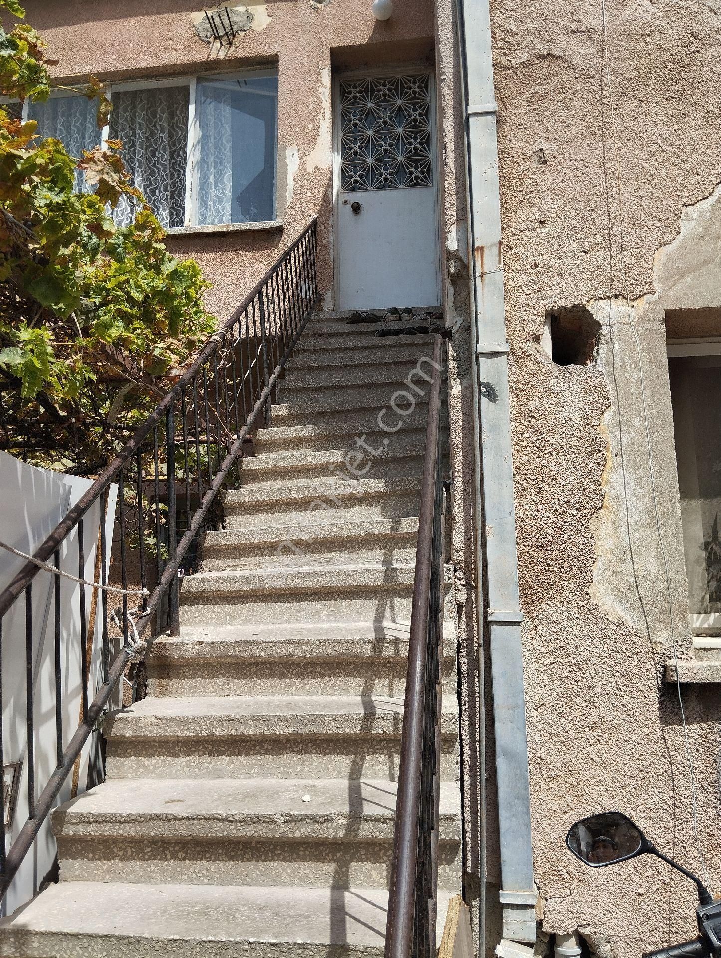 Aydın Söke Çeltikçi Mah. Müstakil 2+1 Satılık Ev