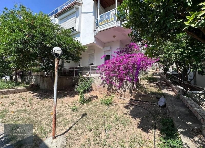 Site İçinde Denize Yakın Kale Ve Deniz Manzaralı İkiz Villa
