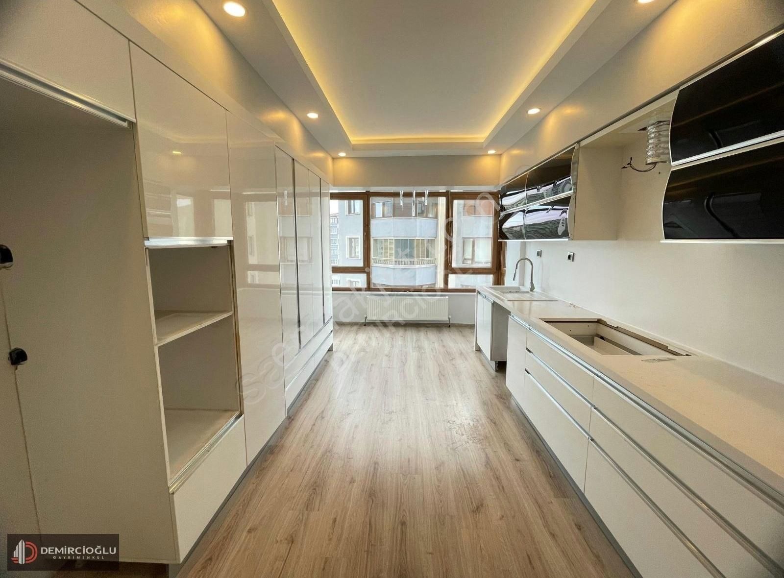 Alpaslan Mah/kayseri Park Yanı/4+1/ultra Lüx Kiralık