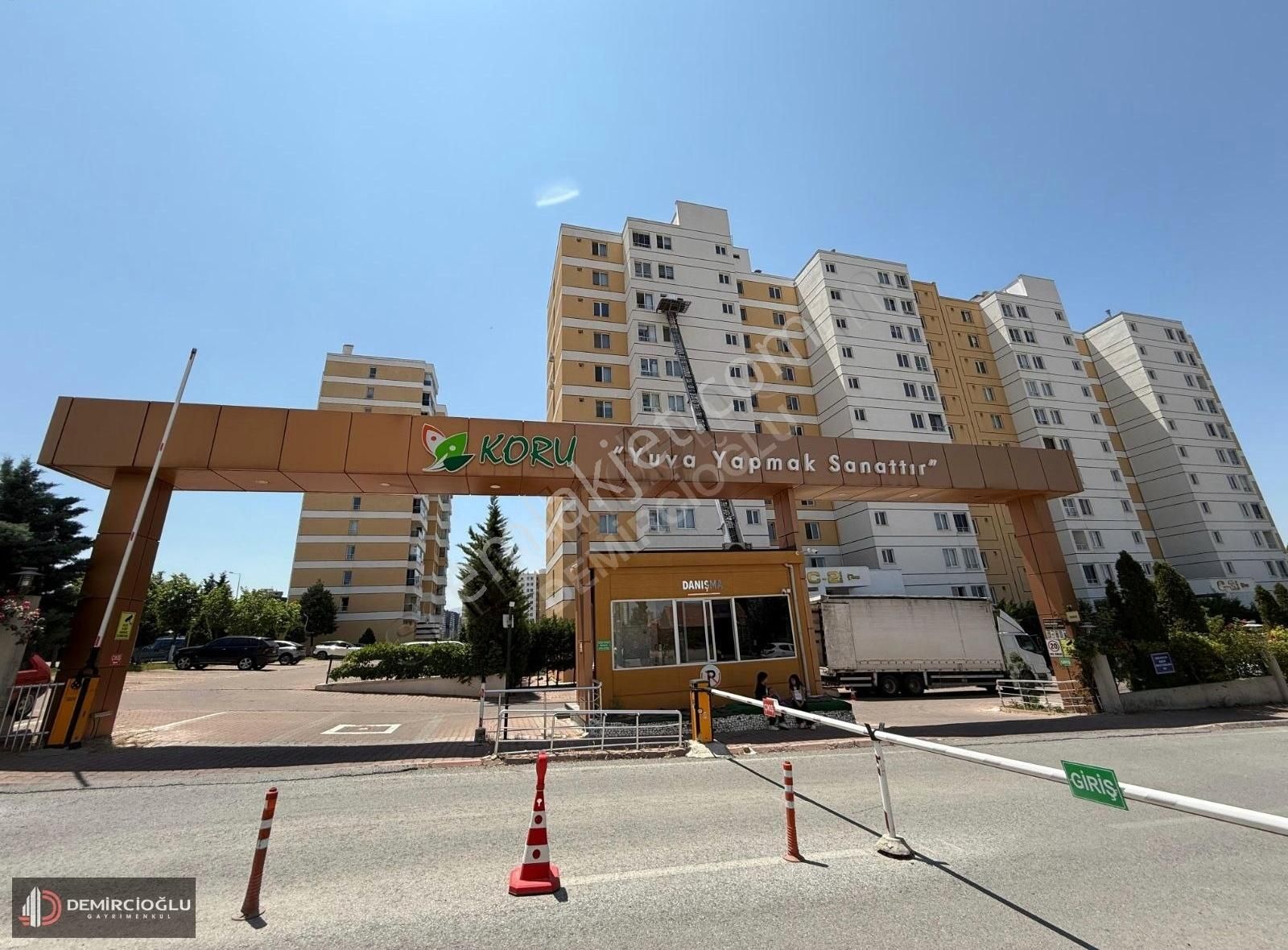 Kınaş Koru Sitesi'nde Lüks Ve Konforlu Yaşam Fırsatı !!!