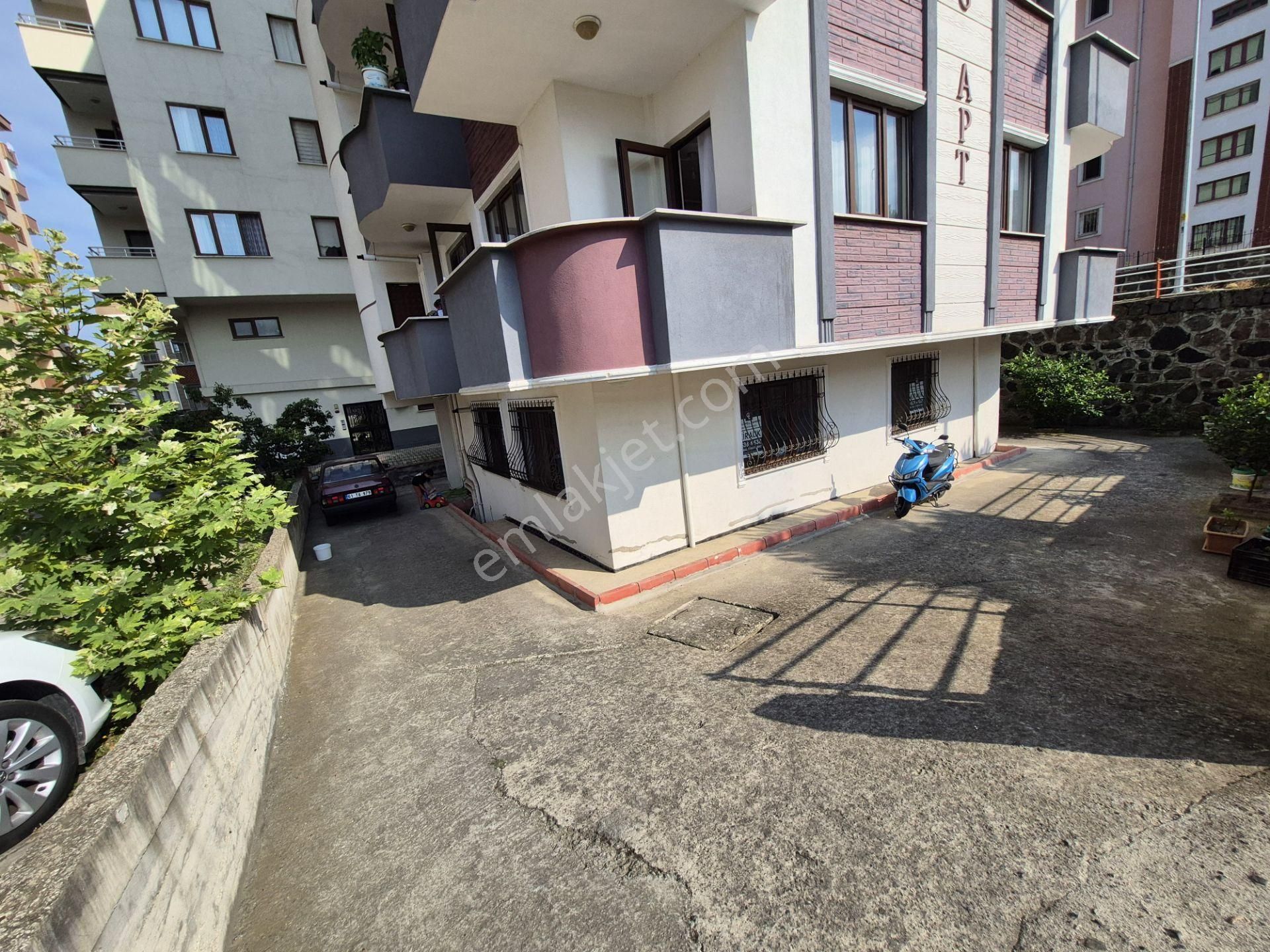 Sahibinden Söğütlü'de Acil Satılık 2+1 Daire