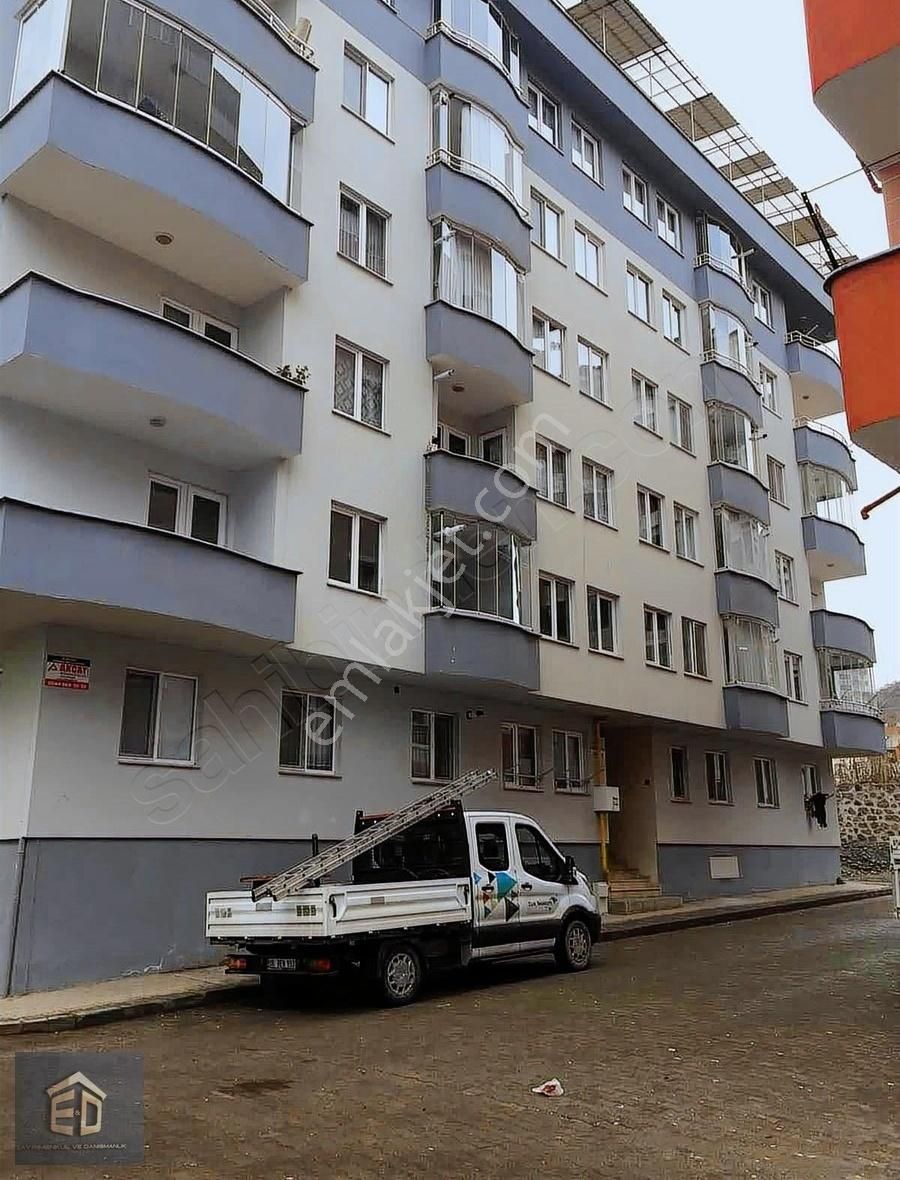 Araklı Merkezde Satılık 3+1 Doğalgazlı Daire