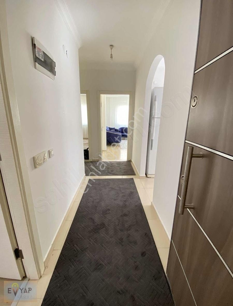 Kültür'de Katta Eşyalı Ayrı Mutfaklı Kiralık Daire