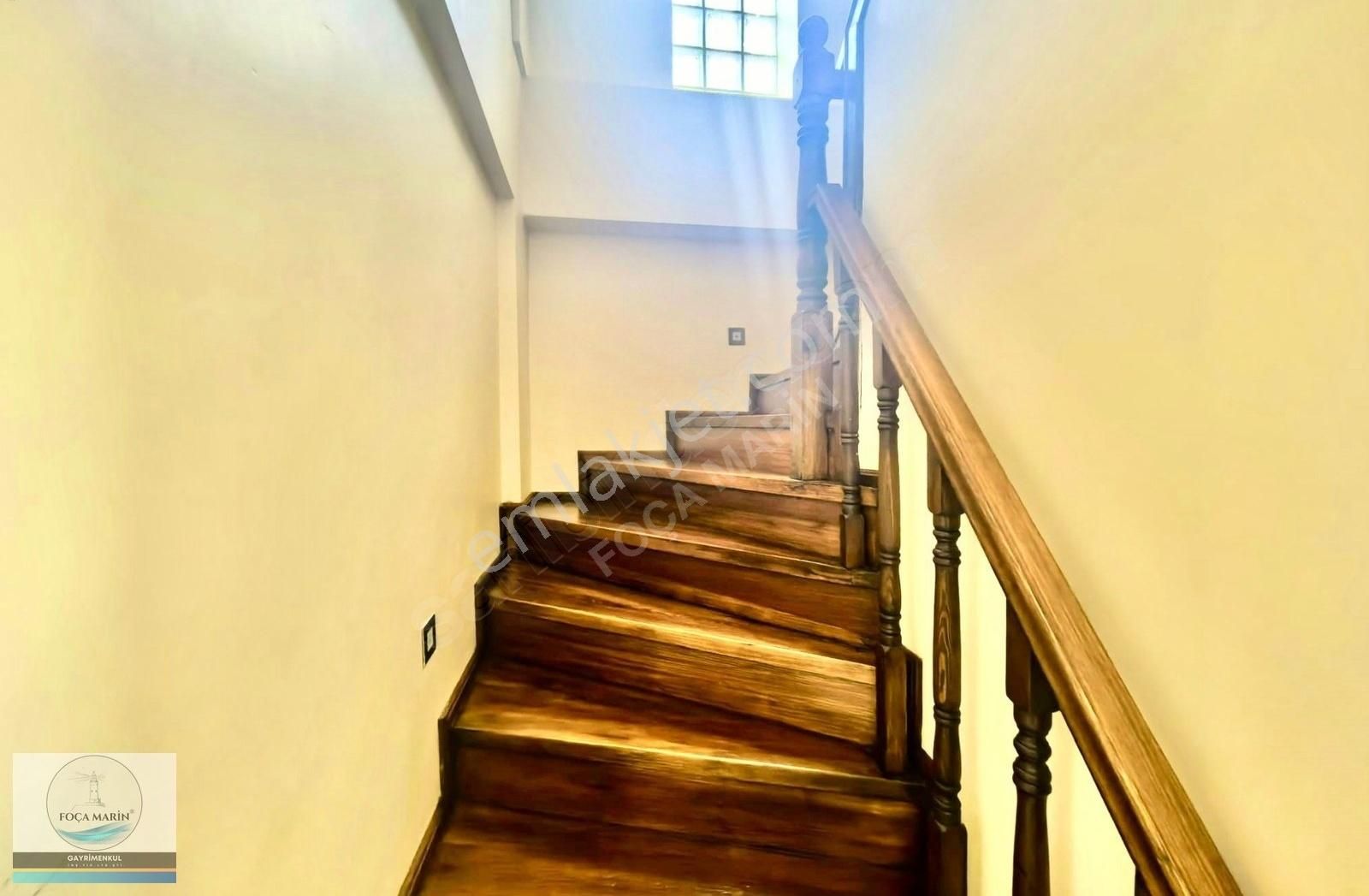 Foçaköy'de Müstakil Geniş Bahçeli Müstakil Havuzlu 3+1 Villa - Görsel 27