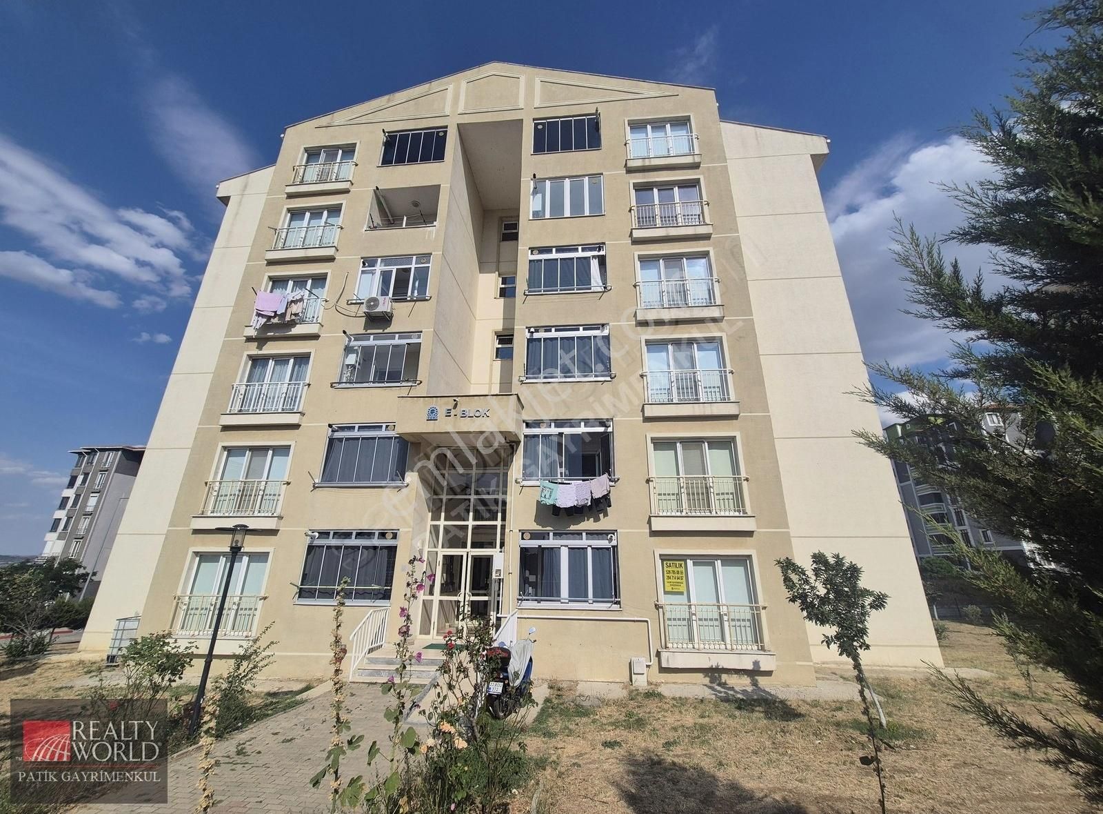 Keşan Yeni Mahalle Tokiler'de Satılık Yüksek Giriş 2+1 Daire