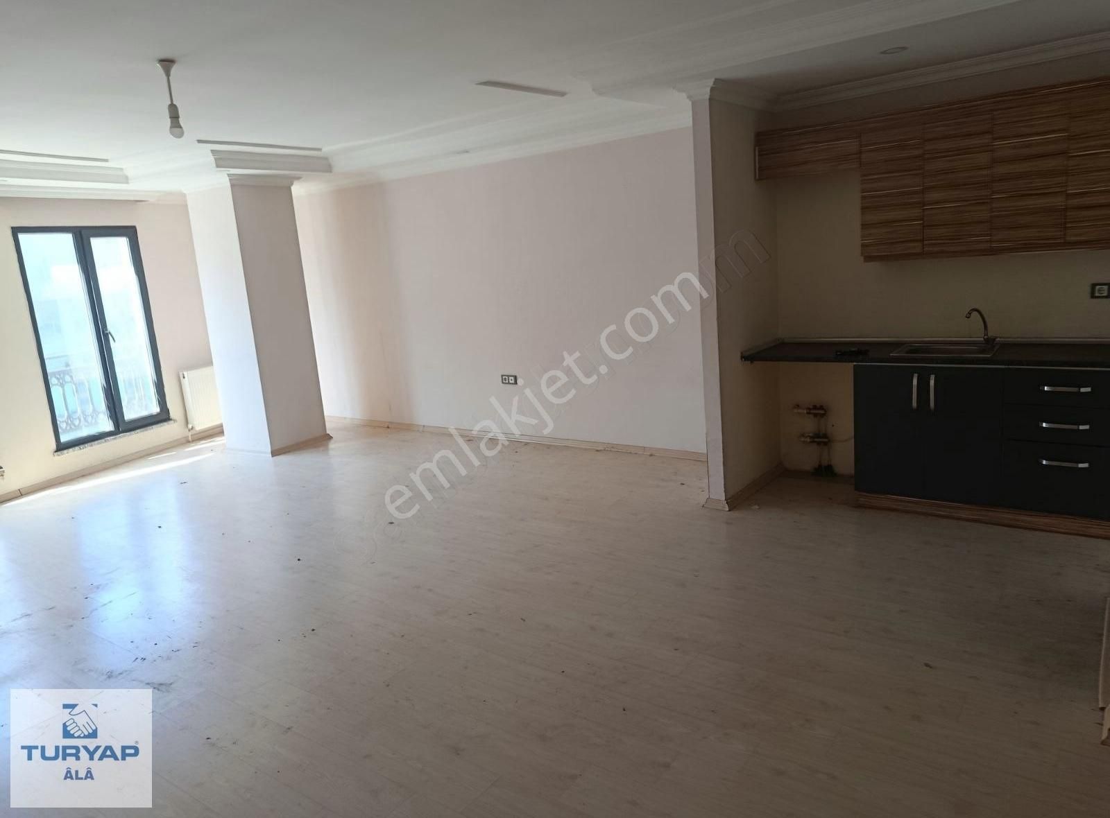 Turyap Âlâ Gayrimenkul' Kiralık Ofis Katı