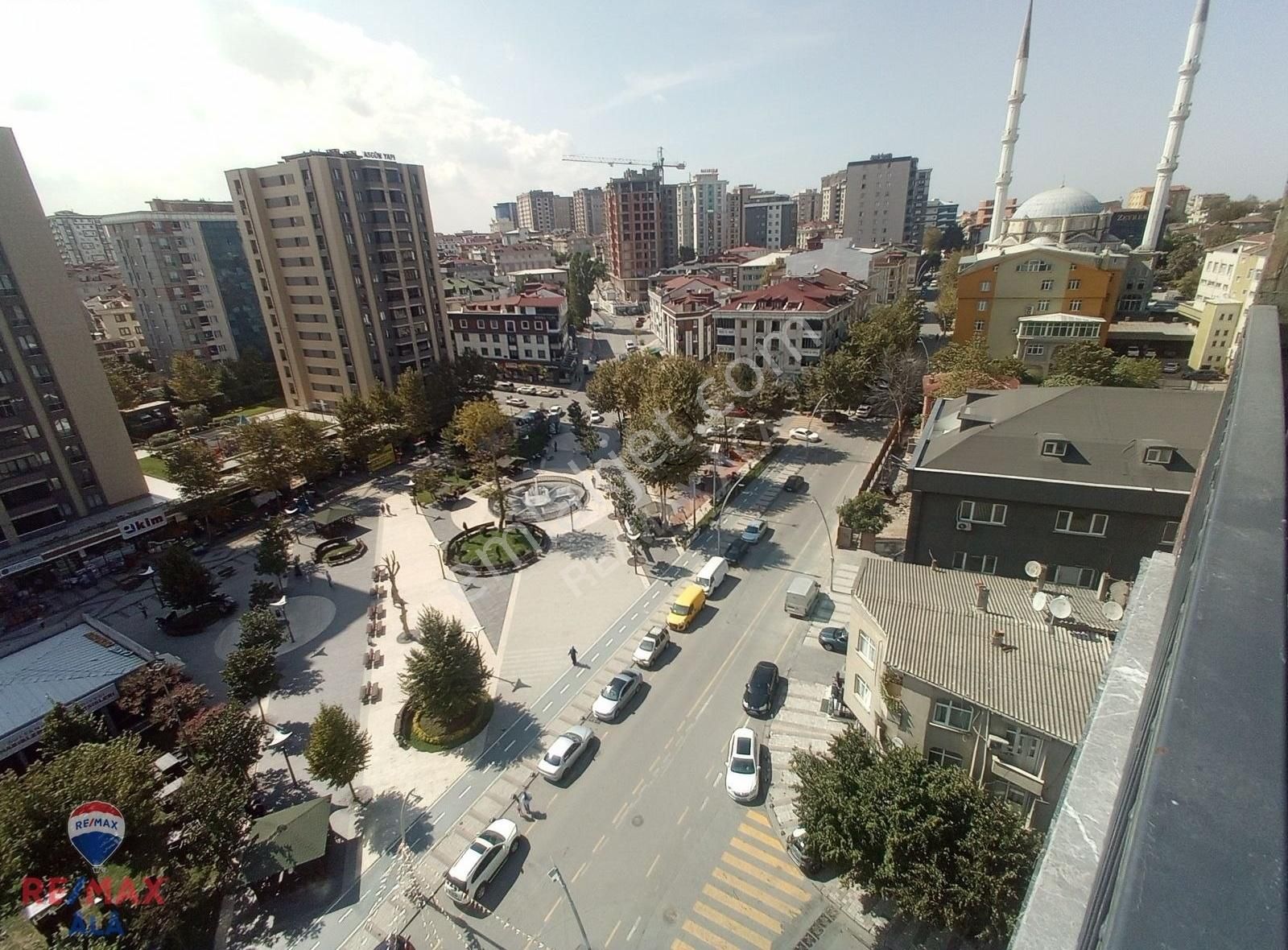 Remax Ala'dan Adl Park Evlerinde Lüx Satılık 4+1 Daire