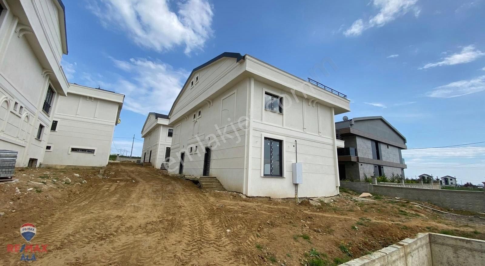 Turyap Ala'dan Silivri Balaban Mahallesi'nde Satılık Müstakil Ev
