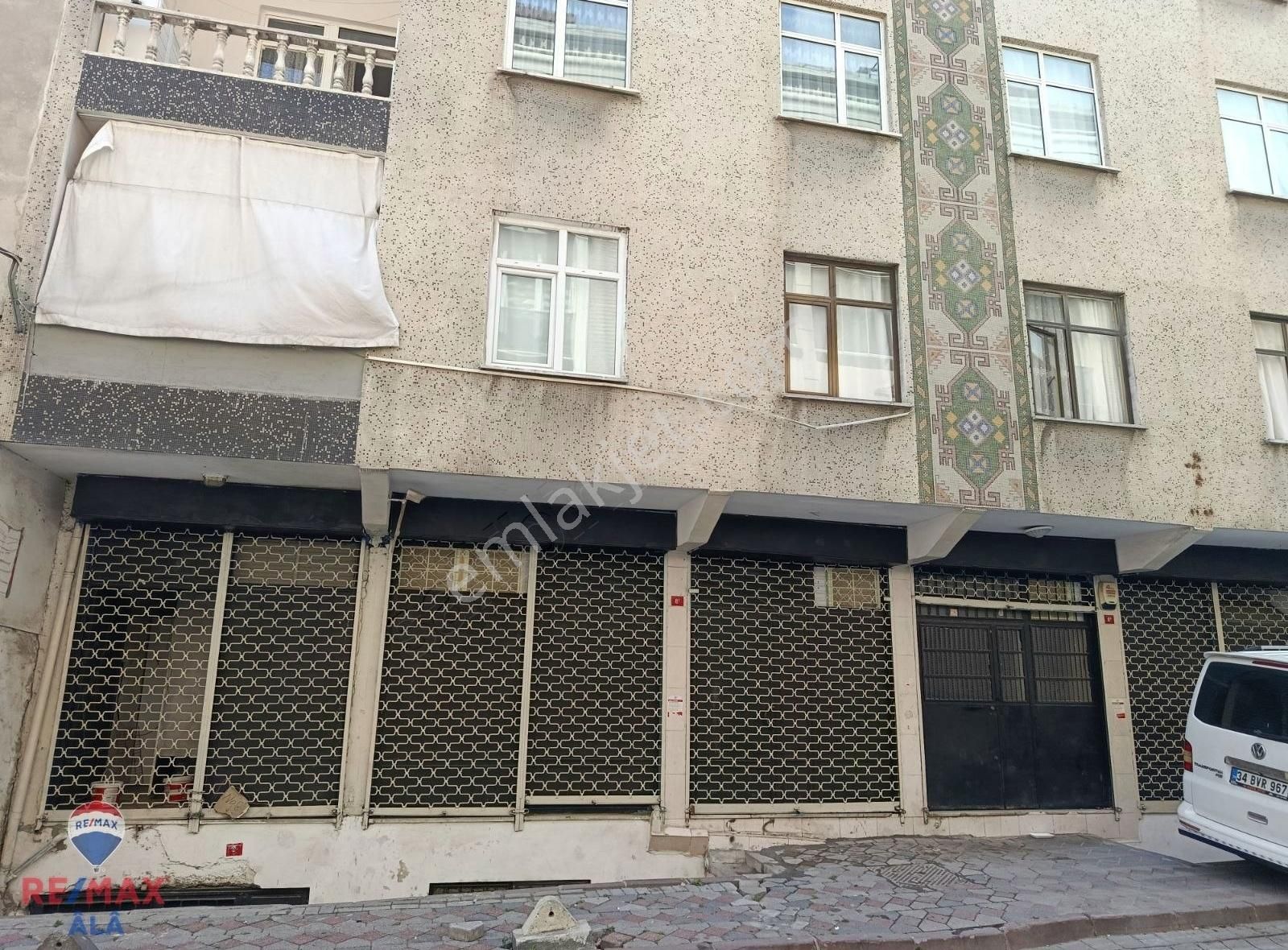 Turyap Âlâ Gayrimenkul'den İsmetpaşa Mah.de Kiralık İş Yeri