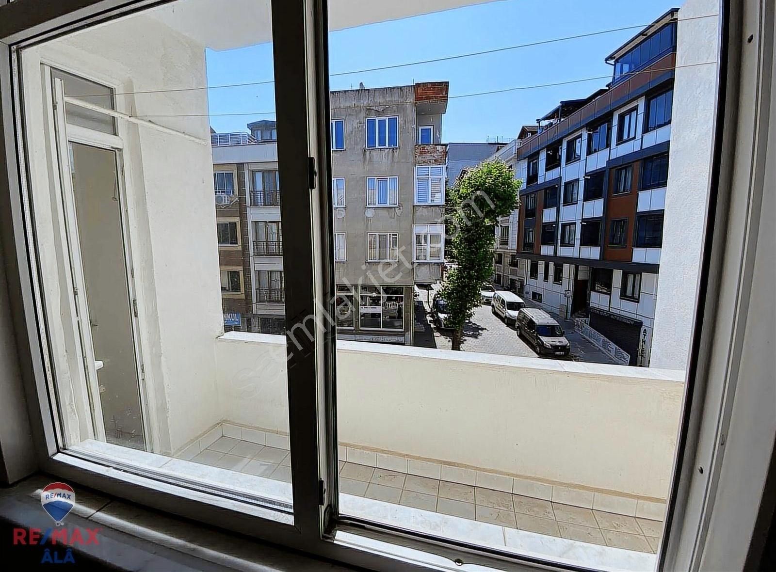 500 Evler Hürriyet Mah.akdeniz Caddesinde 2+1 Kiralık Daire