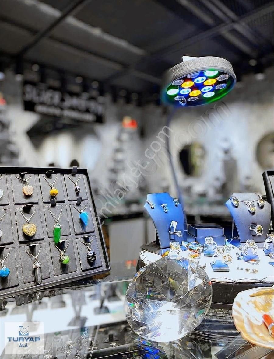 Devren Kiralık Dükkan Mağaza Venezıa Outlet Çarşısı - Görsel 25